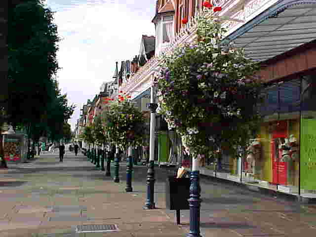 Lord St 3.jpg (217850 bytes)